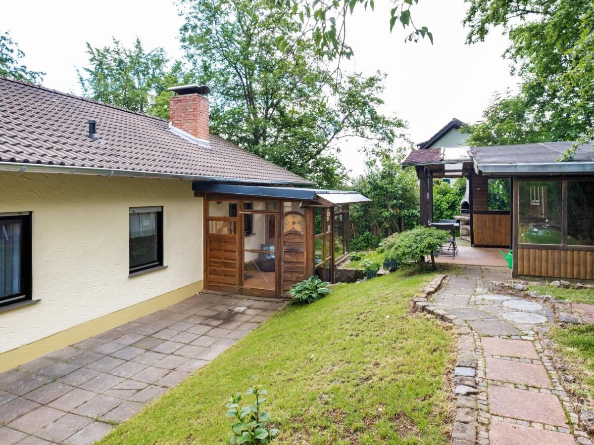 Idyllic Bungalow In Feusdorf With Forest View Room photo